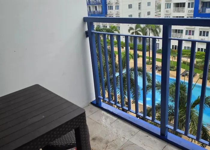 Sea Residences 63997-996-5643 4*